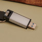 Własność 2 - Pendrive w skórze