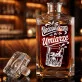 Karafka Do Whisky z Grawerem Na 70 Urodziny Prezent: Żartobliwa Dojrzałość Karafka Do Whisky z Grawerem Na 70 Urodziny Prezent: Żartobliwa Dojrzałość