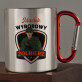Wyborowy żołnierz - Kubek metalowy z karabińczykiem
