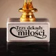Statuetka Z Grawerem Na 30 Rocznicę Ślubu Prezent Dla Pary: Trzy Dekady Miłości