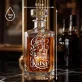 Karafka Do Whisky z Grawerem Na Święta Prezent: Elegancka Chwila Karafka Do Whisky z Grawerem Na Święta Prezent: Elegancka Chwila