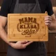 Deska Do Krojenia z Grawerem Na Dzień Mamy Prezent Dla Mamy Kobiety: Mama Z Klasą I Siłą Deska Do Krojenia z Grawerem Na Dzień Mamy Prezent Dla Mamy Kobiety: Mama Z Klasą I Siłą