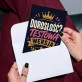 Kartka z Życzeniami Na 18 Dla Kobiety: Sarkastyczna Dorosłość Kartka z Życzeniami Na 18 Dla Kobiety: Sarkastyczna Dorosłość
