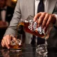 Karafka Do Whisky z Grawerem Dla Fana Kosmosu Prezent: Galaktyczny Toast Karafka Do Whisky z Grawerem Dla Fana Kosmosu Prezent: Galaktyczny Toast