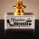Statuetka Z Grawerem Na 18 Prezent Dla Kobiety: Oficjalnie Dorosła