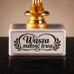 Statuetka Z Grawerem Na Rocznicę Ślubu Rodziców Prezent Dla Pary: Wasza Miłość Trwa –
