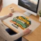 Podkładka Na Biurko 40x60cm Na Dzień Chłopaka Prezent Dla Chłopaka Mężczyzny: Mistrz Każdej Przygody Podkładka Na Biurko 40x60cm Na Dzień Chłopaka Prezent Dla Chłopaka Mężczyzny: Mistrz Każdej Przygody