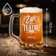 Kufel Personalizowany z Grawerem Dla Miłośnika Teatru Prezent Dla Mężczyzny: Sceniczny Toast Kufel Personalizowany z Grawerem Dla Miłośnika Teatru Prezent Dla Mężczyzny: Sceniczny Toast