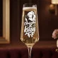Kieliszek Do Szampana Z Grawerem Dla 40 Latki Prezent Na 40 Urodziny Dla Kobiety: Elegancja I Szyk Kieliszek Do Szampana Z Grawerem Dla 40 Latki Prezent Na 40 Urodziny Dla Kobiety: Elegancja I Szyk
