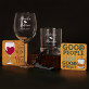 Zestaw prezentowy dla pary na ślub z kieliszkiem do wina i szklanką do whisky 