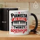 Kubek Z Nadrukiem Dla Pianisty Prezent Dla Mężczyzny: Pianista Nie Błądzi Kubek Z Nadrukiem Dla Pianisty Prezent Dla Mężczyzny: Pianista Nie Błądzi