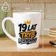 Kubek Z Nadrukiem Dla 19 Latka Prezent Dla Mężczyzny: Legendarna Dziewiętnastka Kubek Z Nadrukiem Dla 19 Latka Prezent Dla Mężczyzny: Legendarna Dziewiętnastka